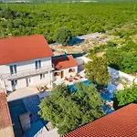 Kuca Za Odmor Zara Stankovci (Zadar)