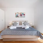Vila Kuca Za Odmor Zara