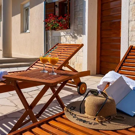 Kuca Za Odmor Zara Vila Stankovci (Zadar)