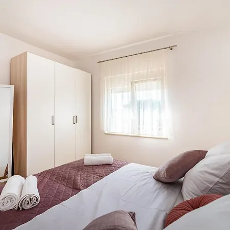 Villa Kuca Za Odmor Zara *