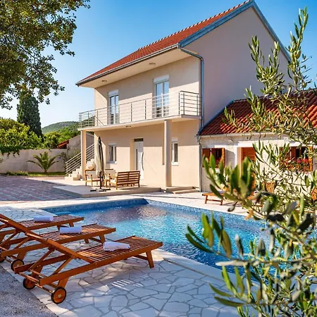 Kuca Za Odmor Zara Villa