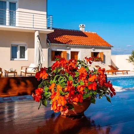 Kuca Za Odmor Zara Villa