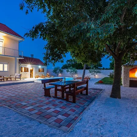Villa Kuca Za Odmor Zara Stankovci (Zadar)